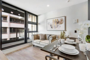 Modern One Bedroom Studio